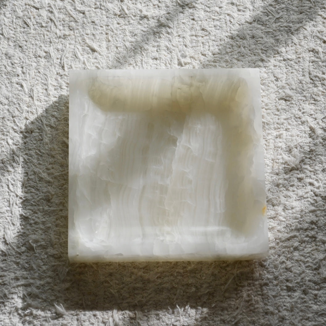 White Onyx - Geometric Tray