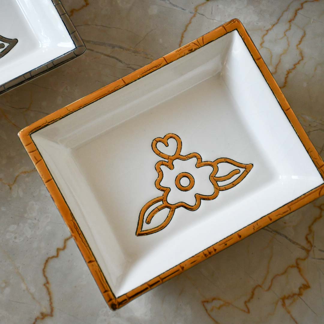 Longwy - Tray - Gold
