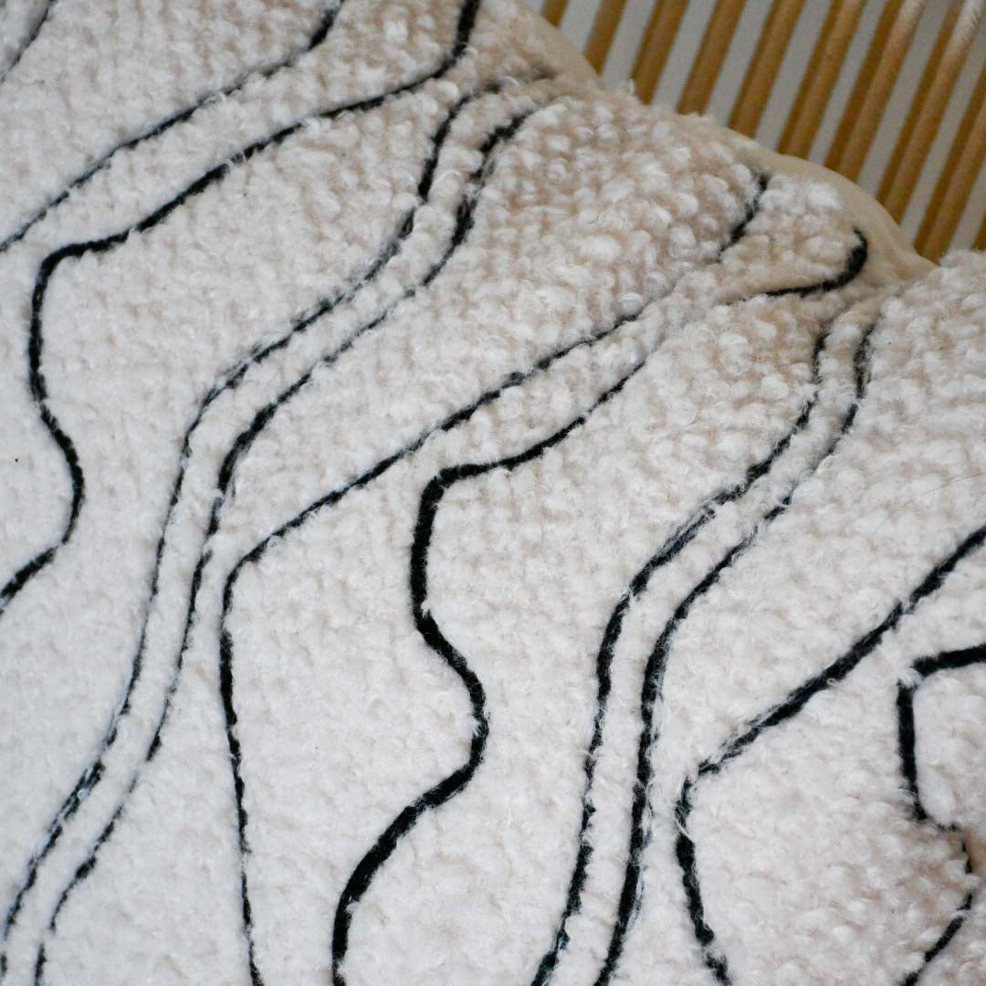 Bouclé Waves