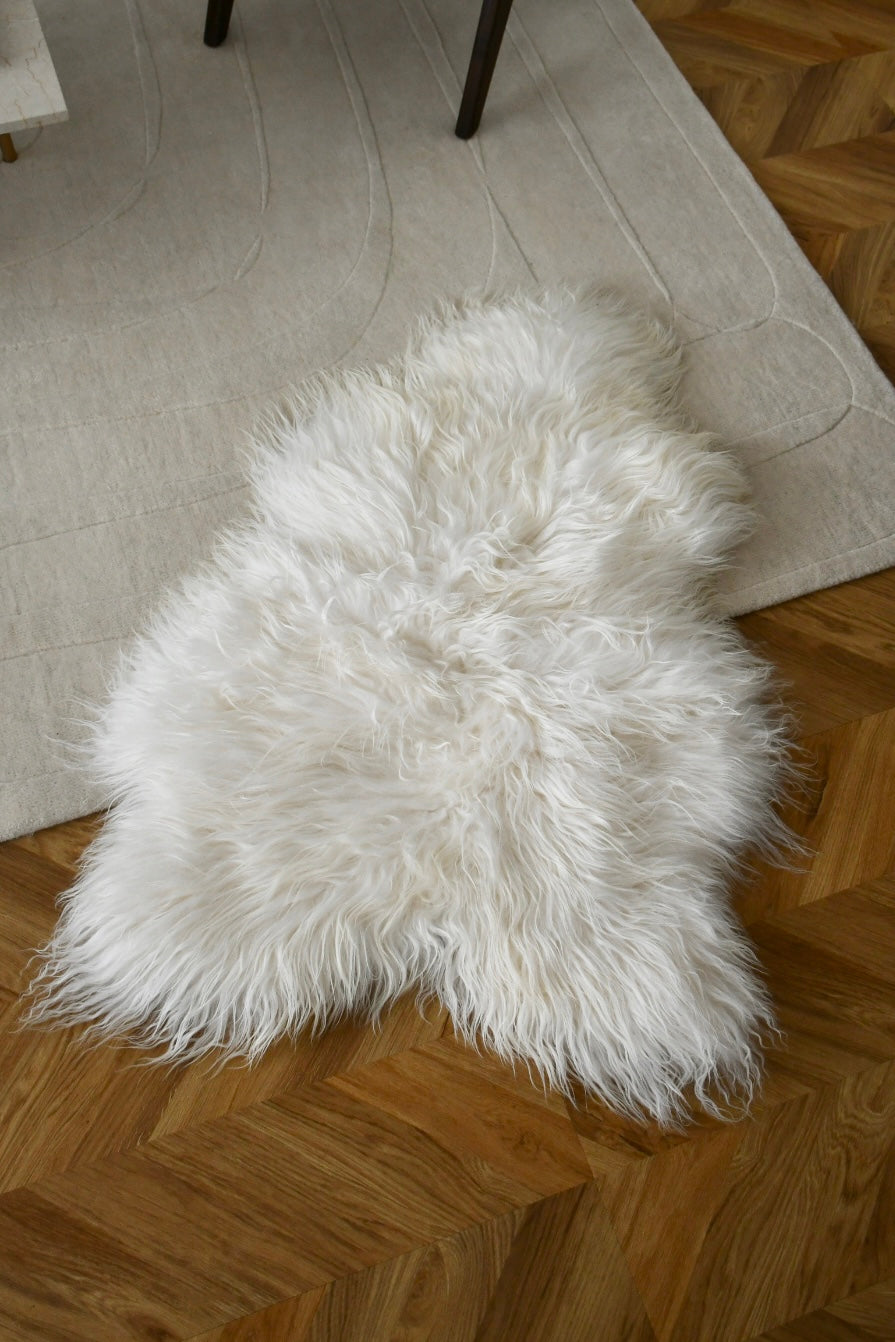 Icelandic Sheepskin - White - Straight - 1