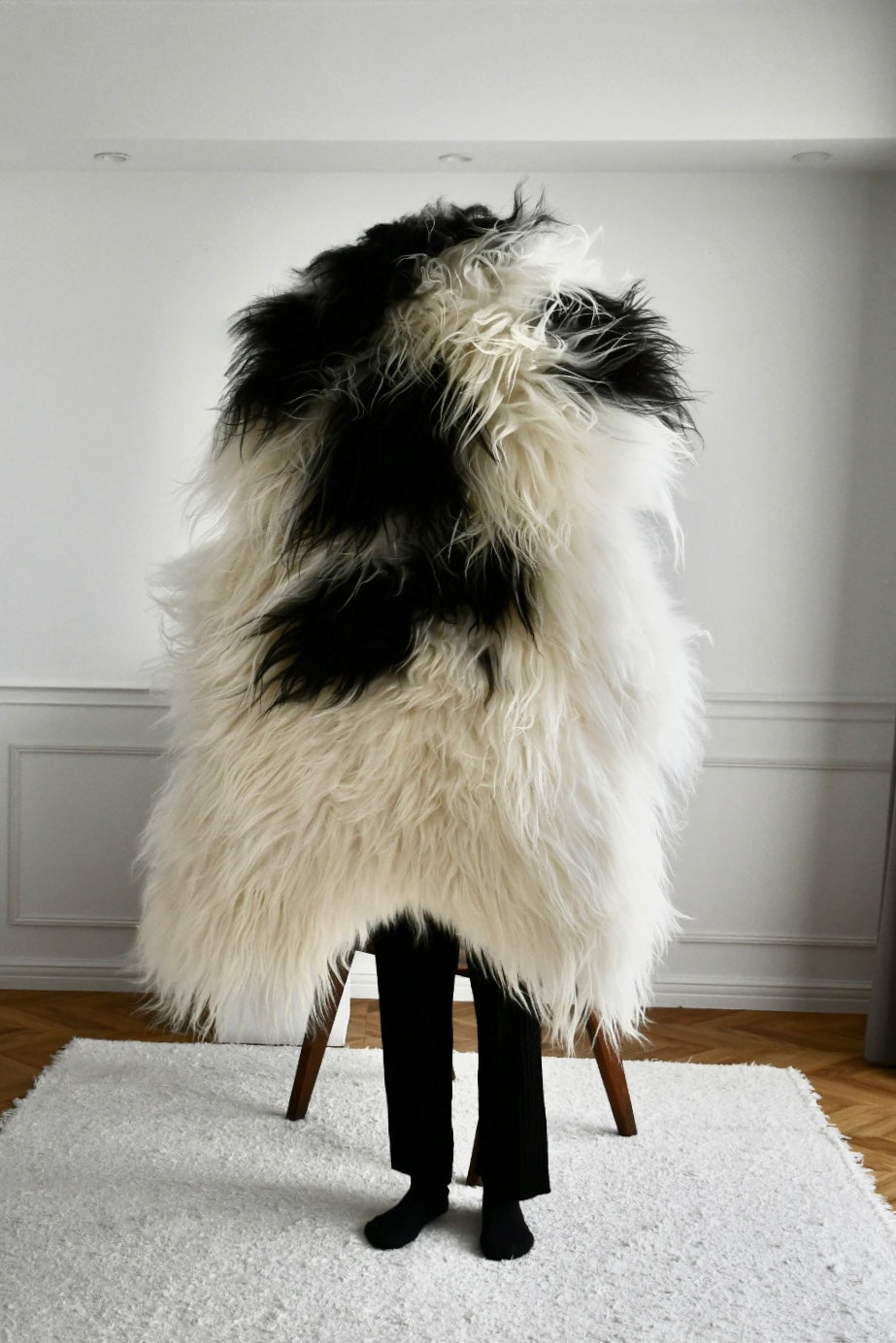 Icelandic Sheepskin - Black & White - Straight - 2