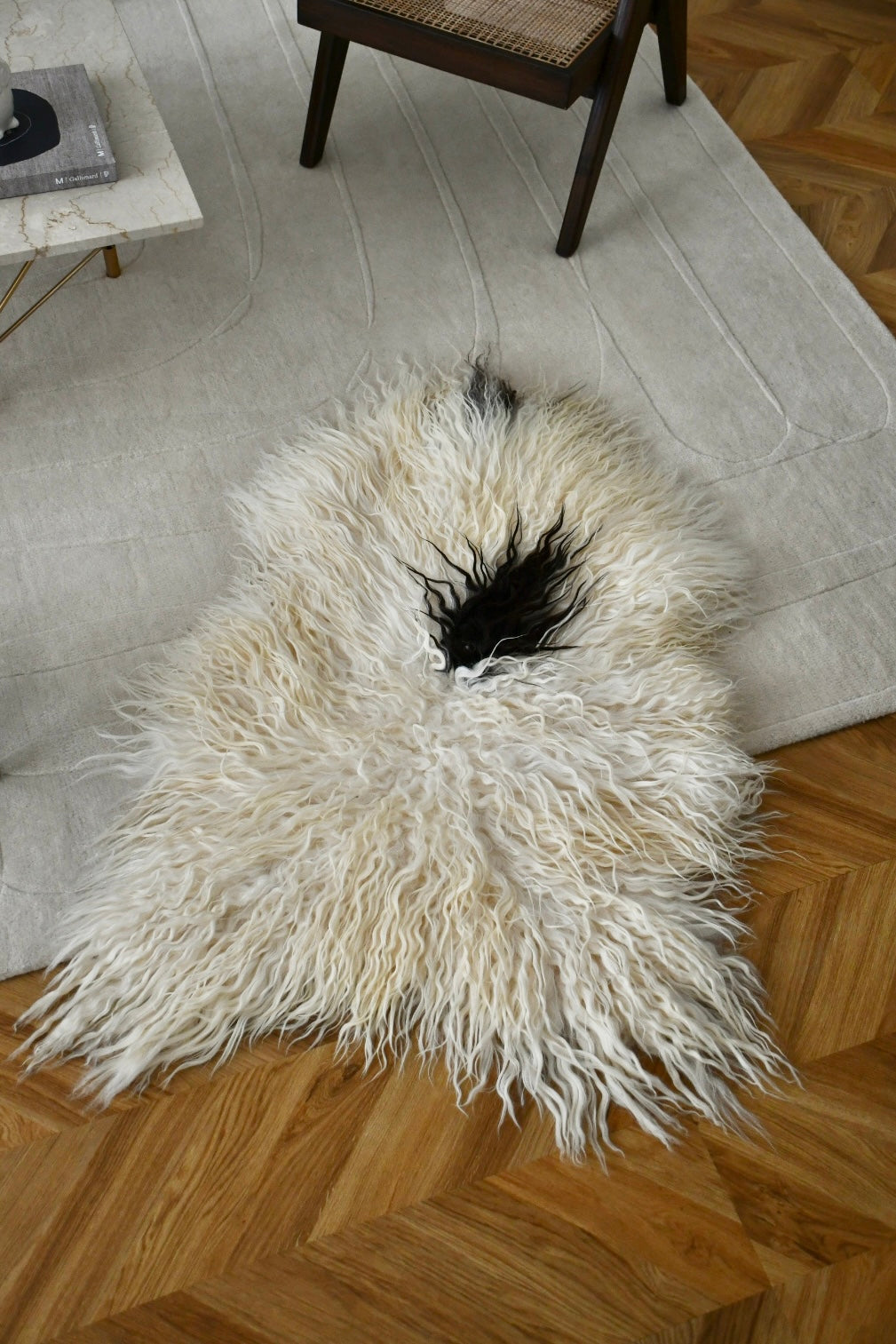 Icelandic Sheepskin - Black & White - Curly - 2