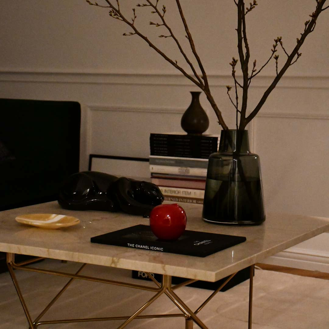 Apple - Red