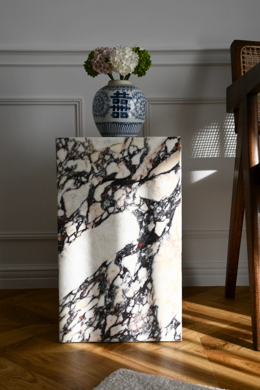 Calacatta Viola - Cubic Sidetable