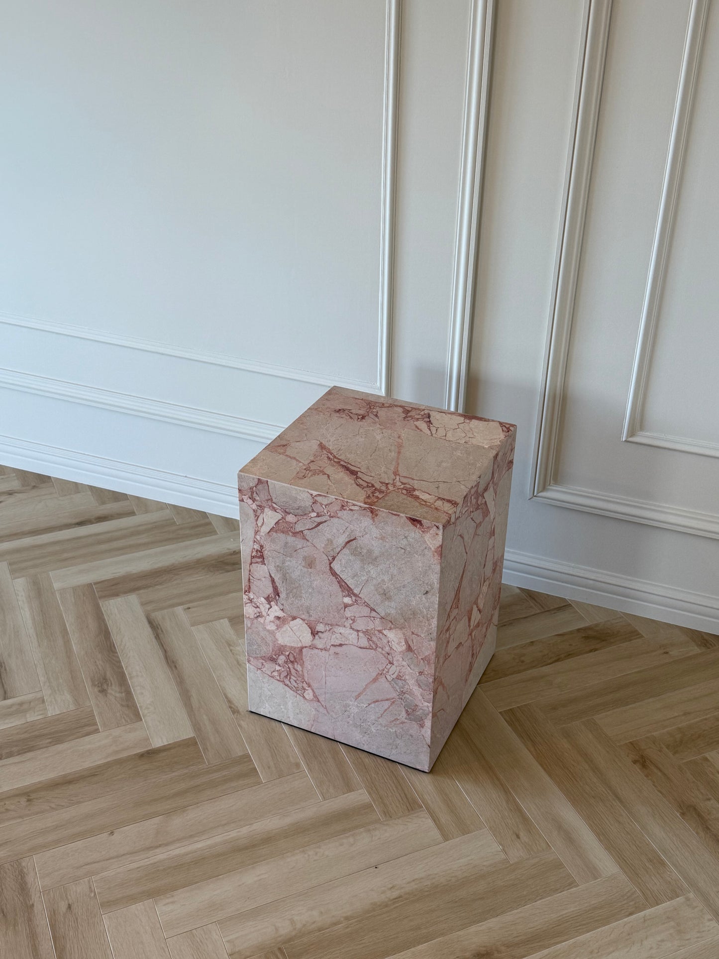 Pink Rose - Cubic Sidetable