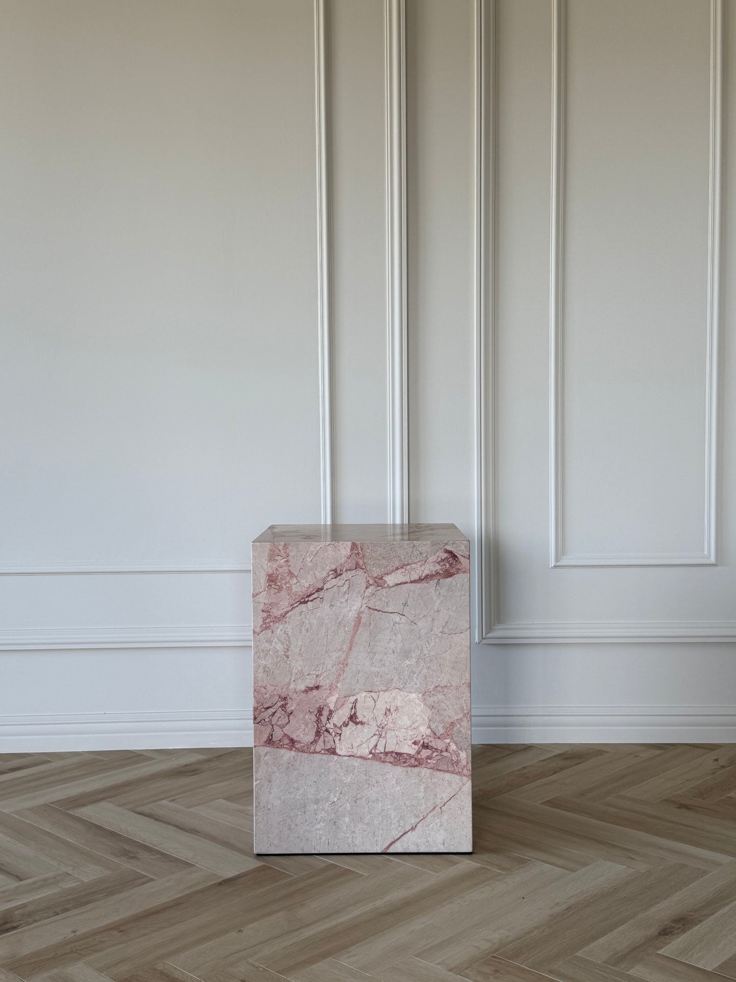 Pink Rose - Cubic Sidetable
