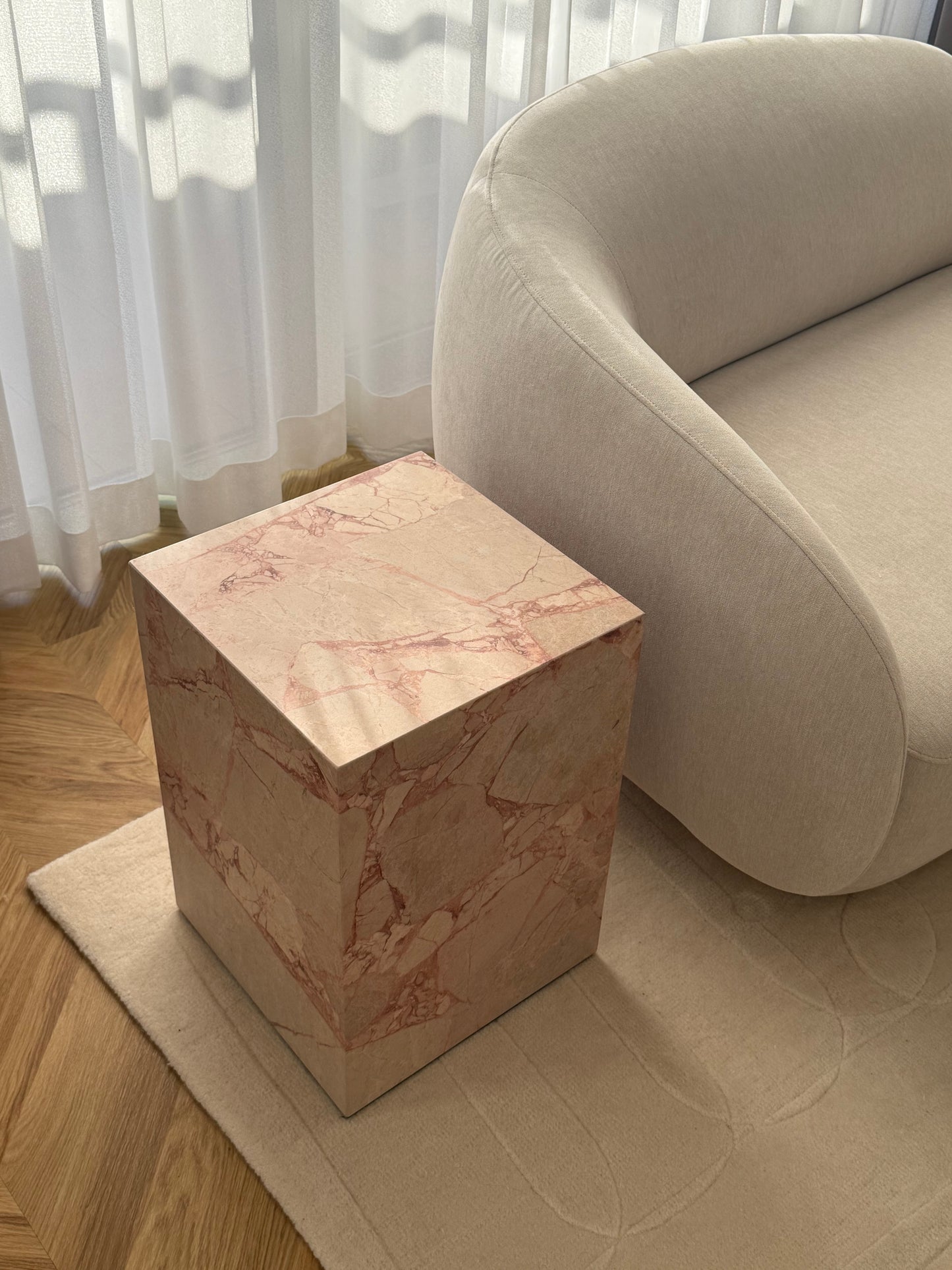 Pink Rose - Cubic Sidetable