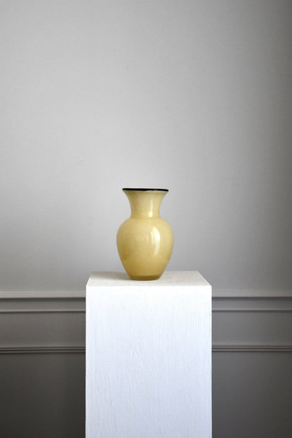 Ivory Grass - Vase