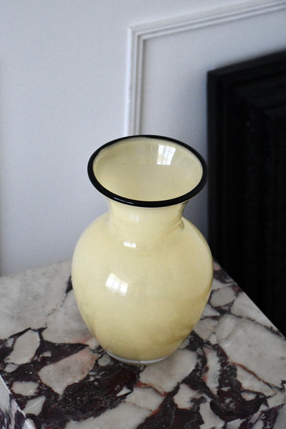 Ivory Grass - Vase