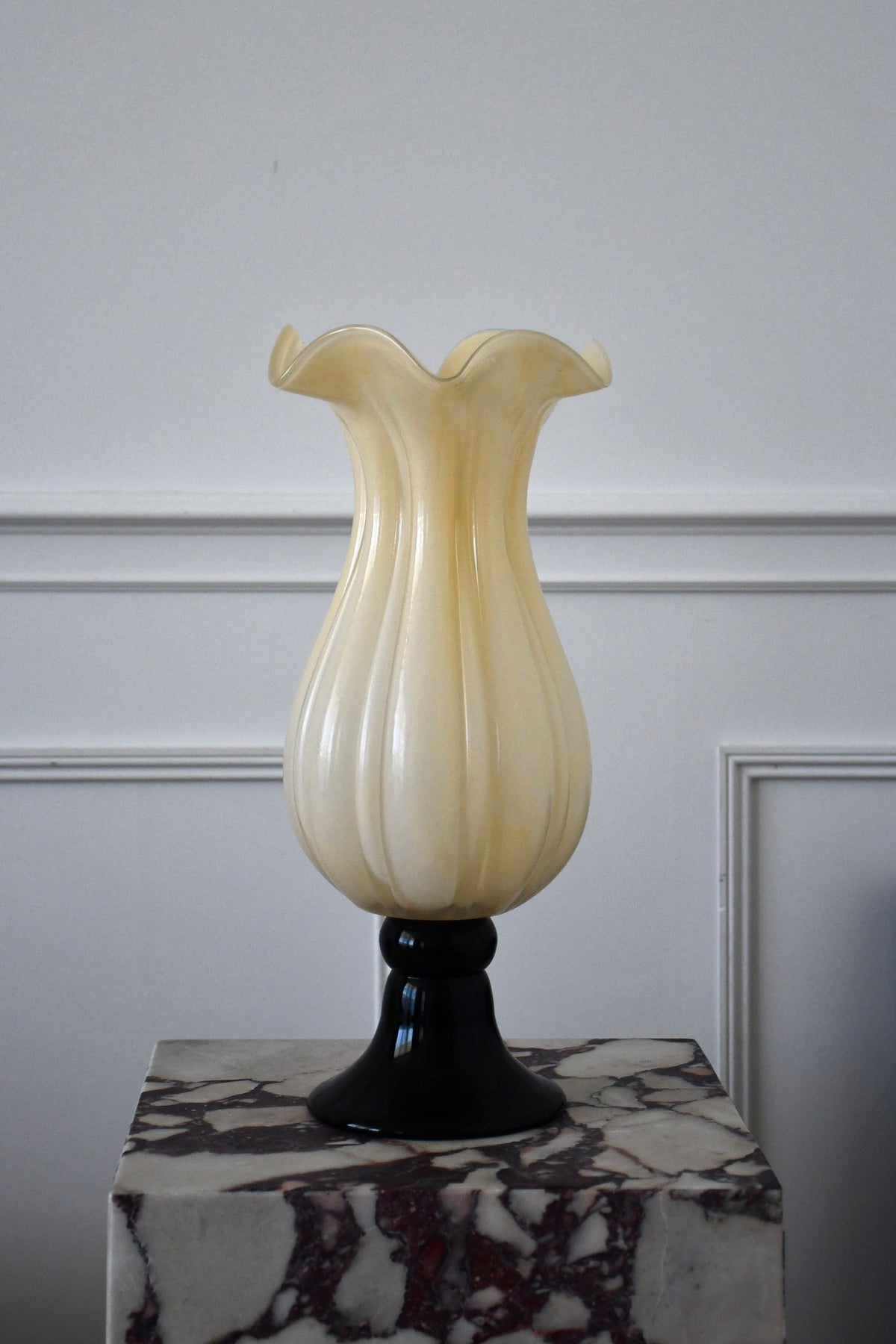Bloom Glass Vase - Lily