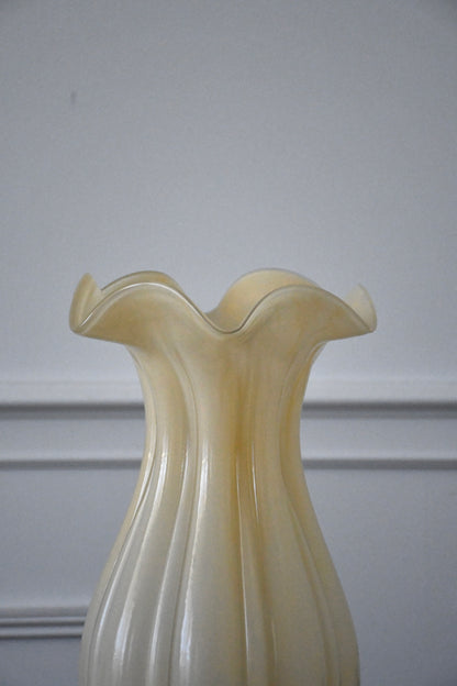 Bloom Glass Vase - Lily