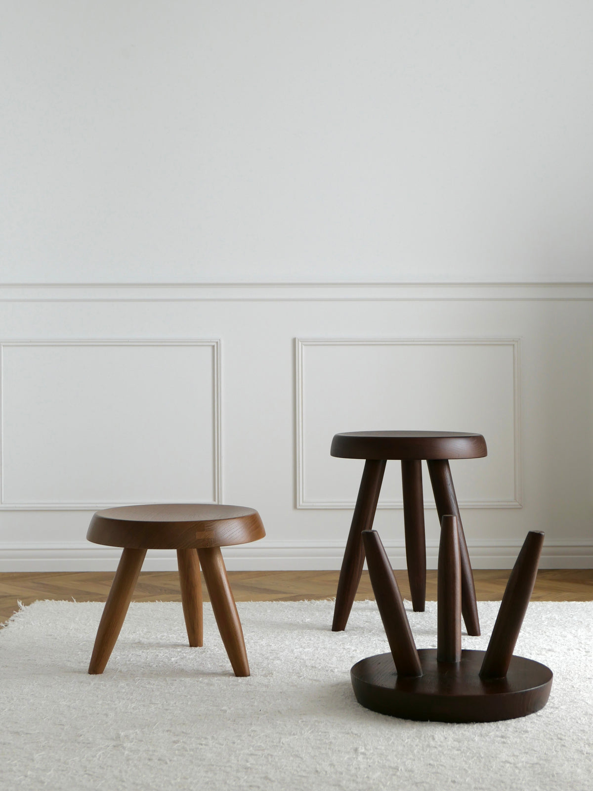Charlotte Perriand -  Pointed Stool - L