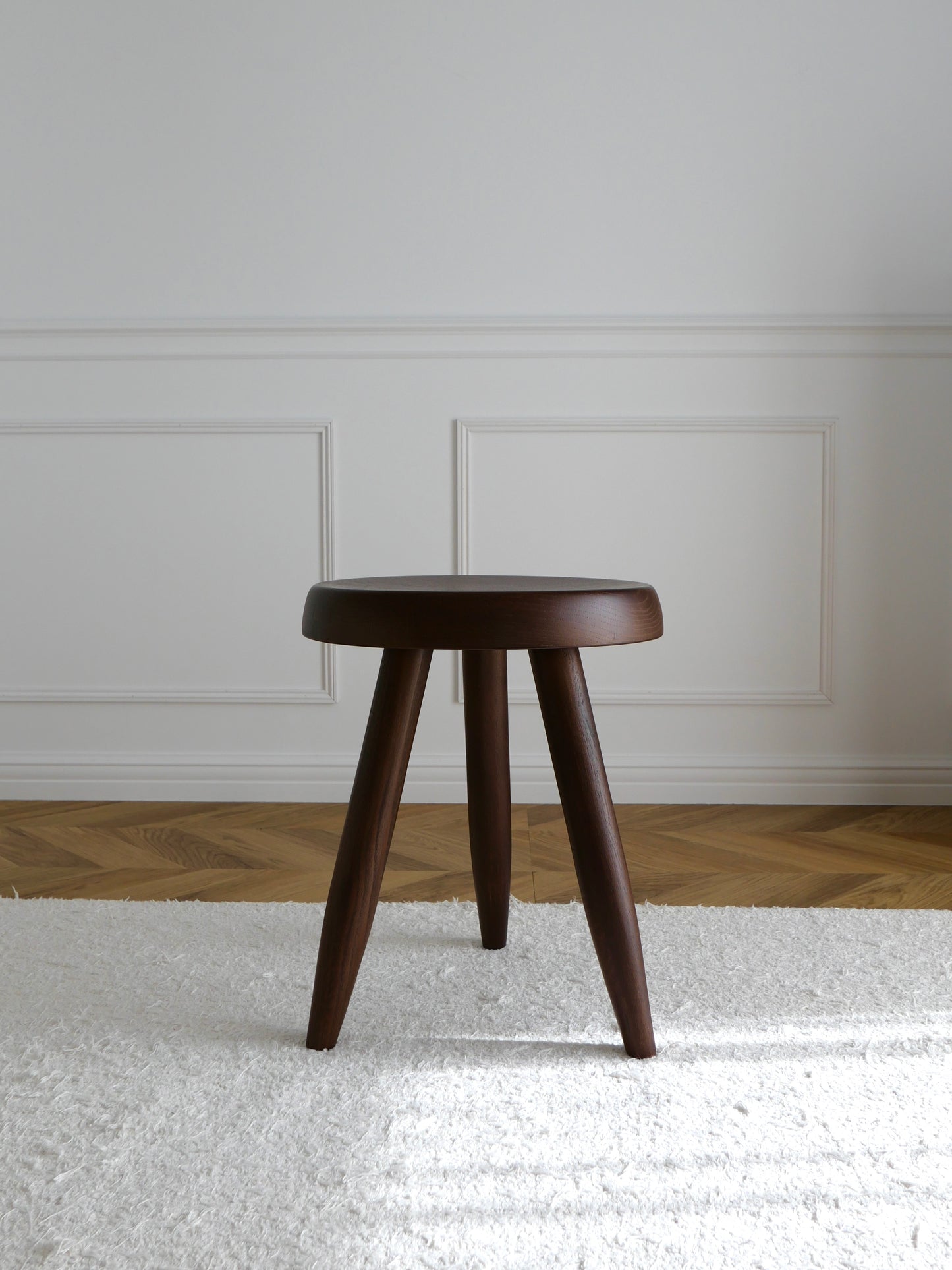 Charlotte Perriand -  Pointed Stool - L